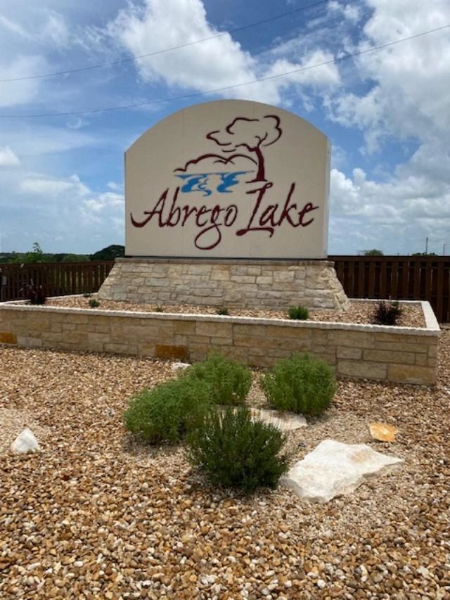 Abrego Lake HOA